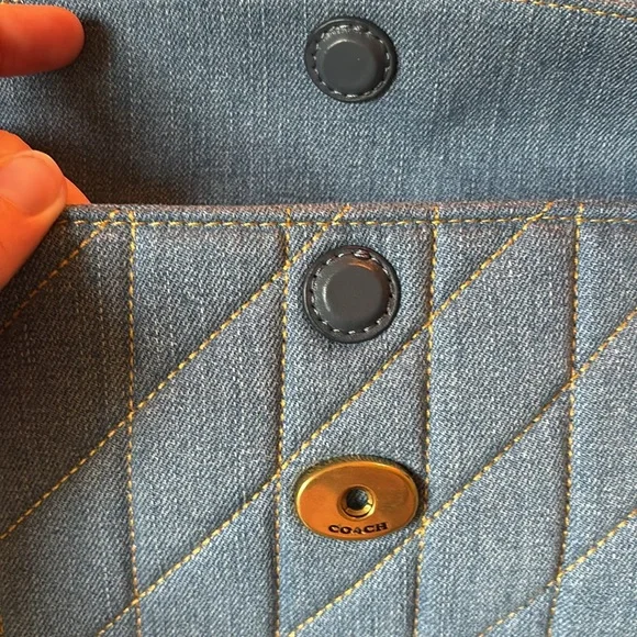 Quilted Denim Coach Tabby 26 - Picture 9 of 13